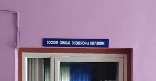 DOCTORS  REST ROOM